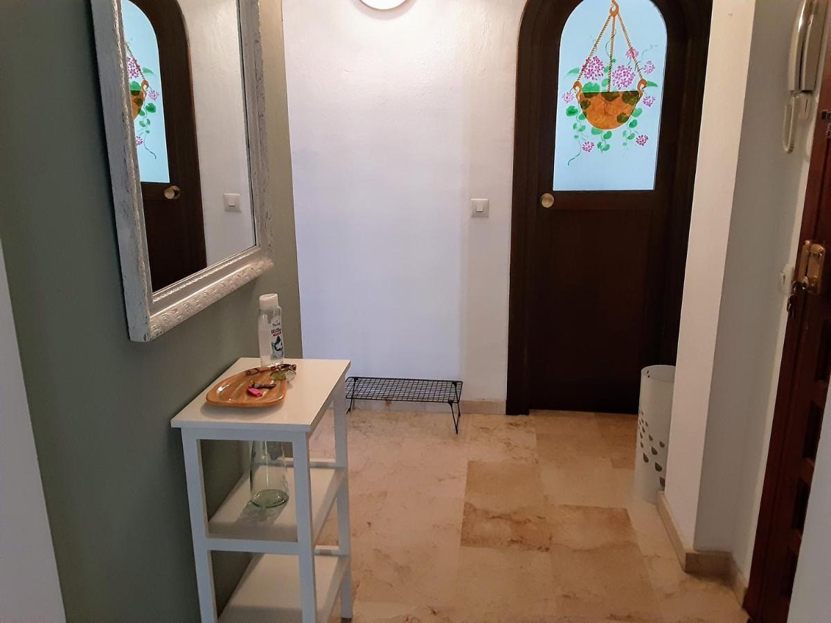 Apartamento Centro De 内尔哈 外观 照片