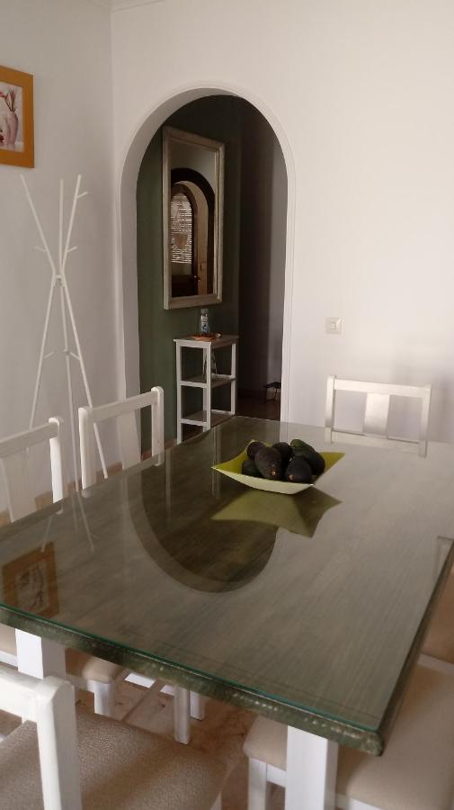 Apartamento Centro De 内尔哈 外观 照片