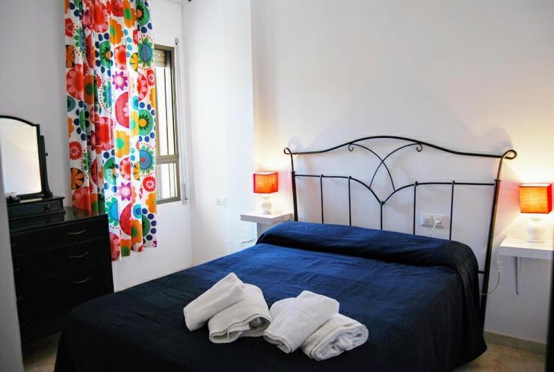Apartamento Centro De 内尔哈 外观 照片