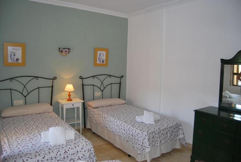 Apartamento Centro De 内尔哈 外观 照片